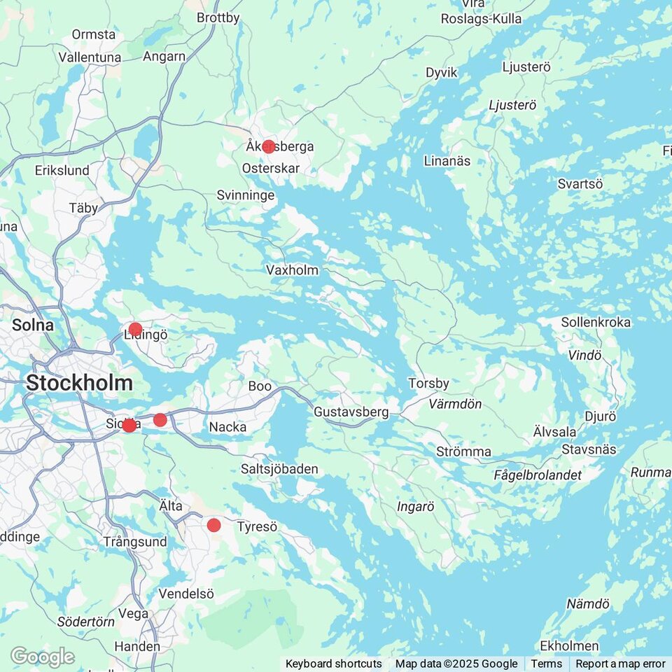 Butiker med rea-varor nära Älvsala, Uppland