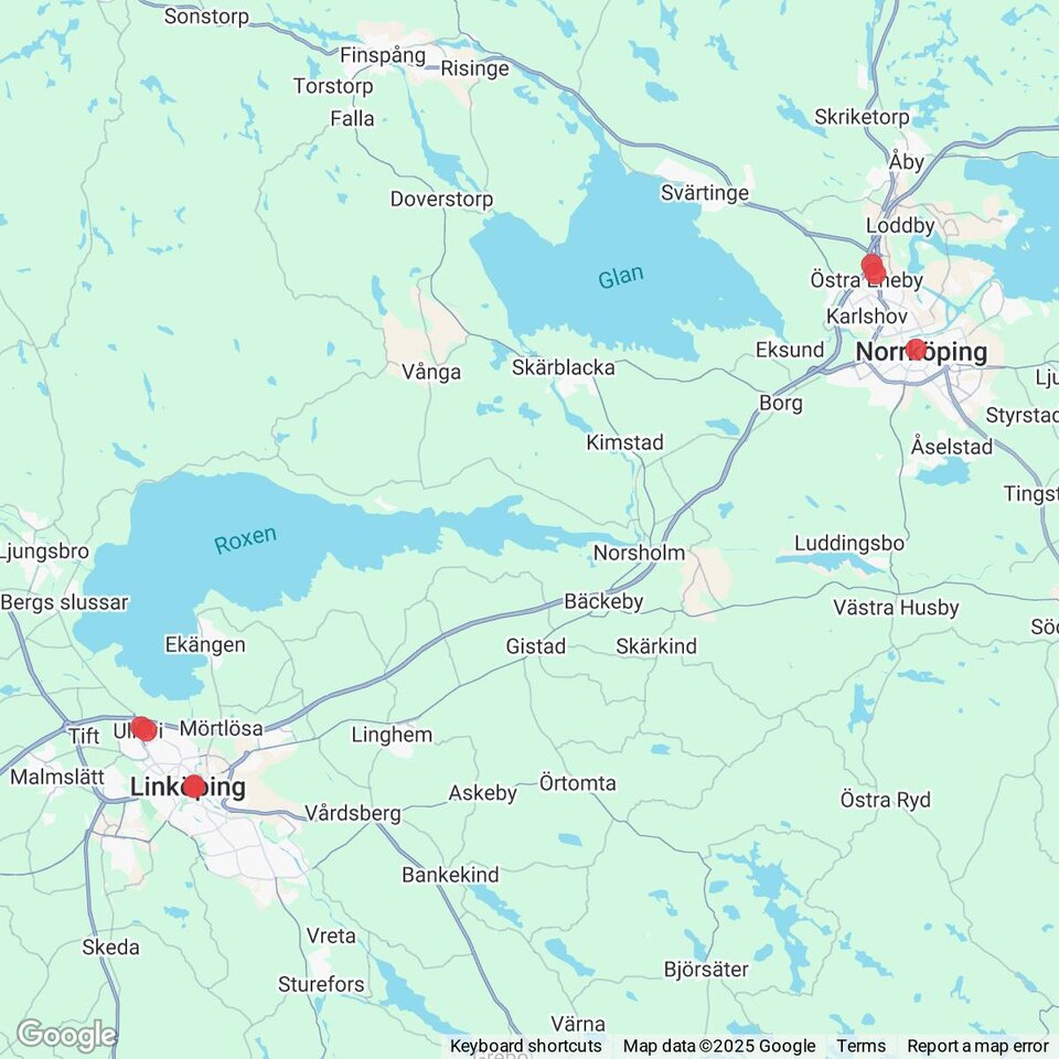 Butiker med rea-varor nära Askeby, Östergötland