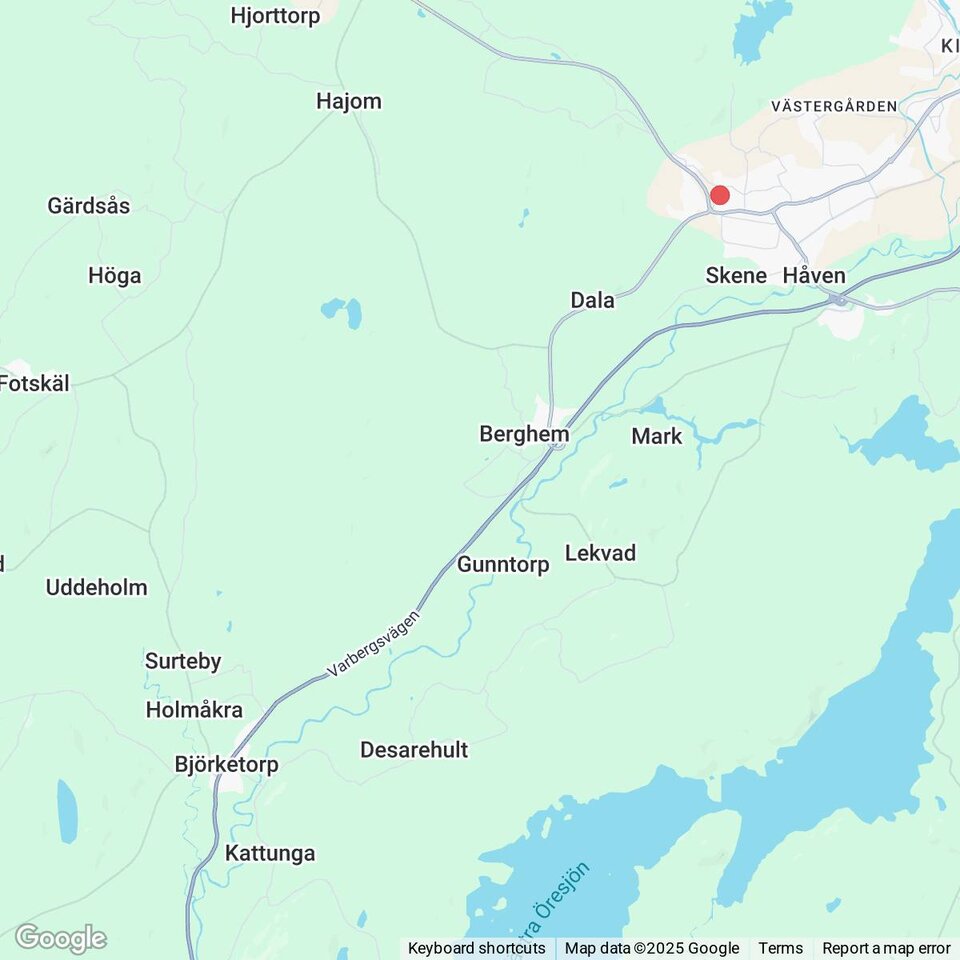 Butiker med rea-varor nära Björketorp, Västergötland