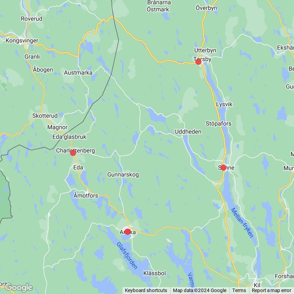 Butiker med rea-varor nära Eda glasbruk, Värmland