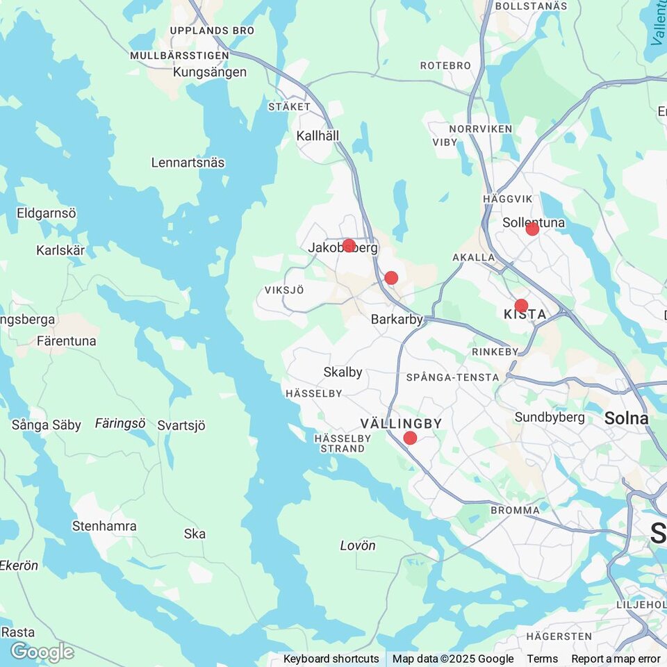 Butiker med rea-varor nära Hilleshögby, Uppland