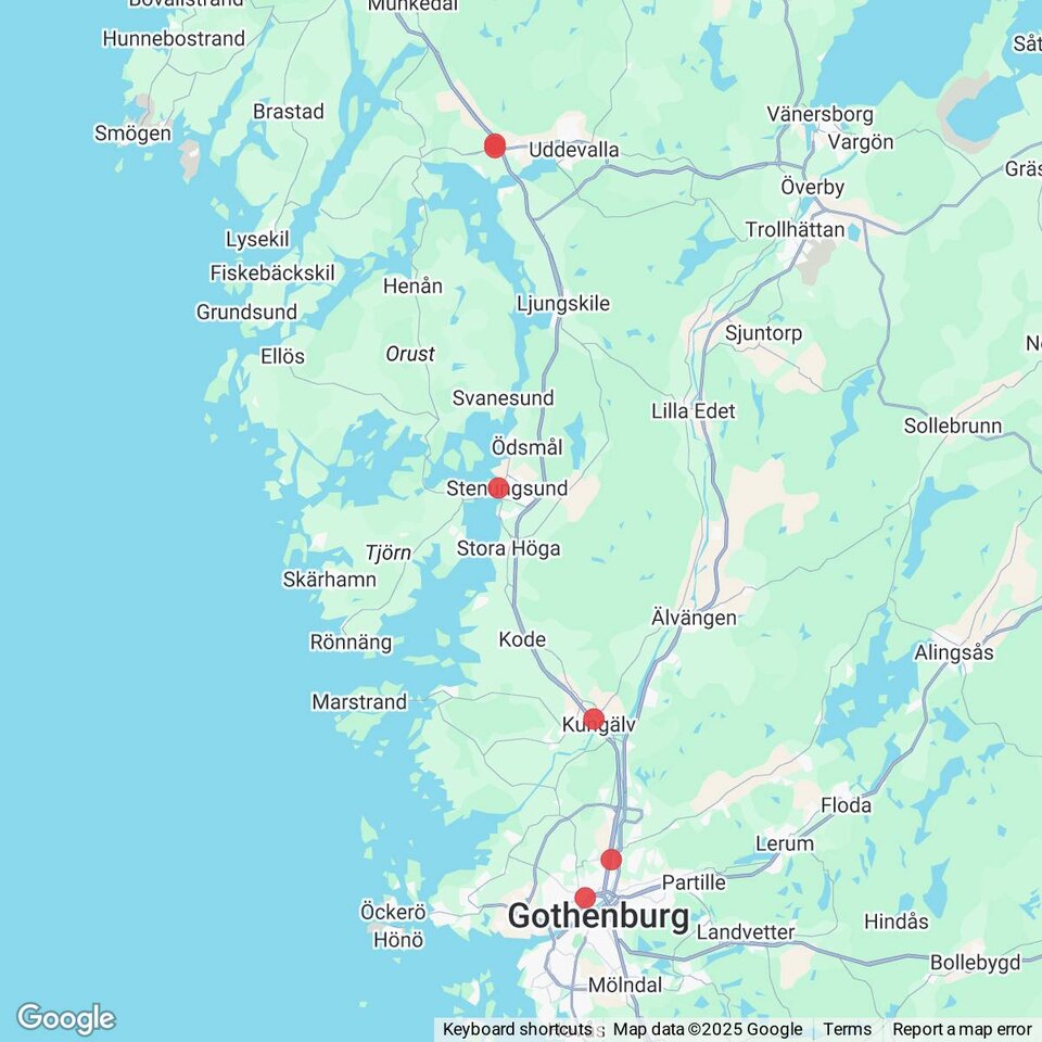 Butiker med rea-varor nära Hjälteby, Bohuslän