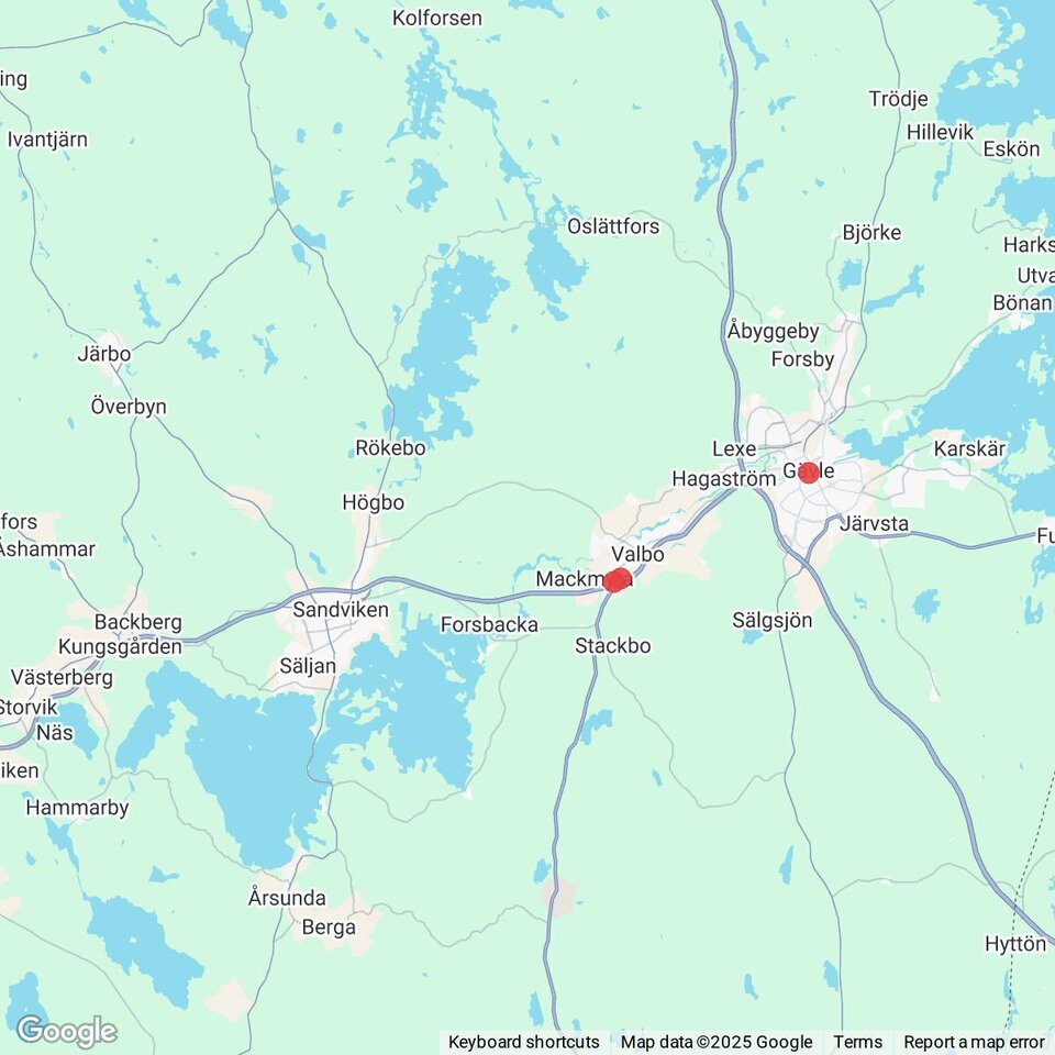 Butiker med rea-varor nära Jäderfors, Gästrikland