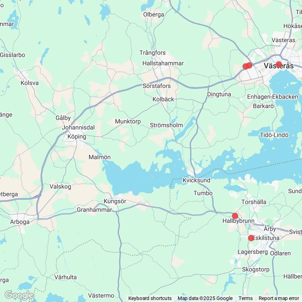 Butiker med rea-varor nära Kolsva, Västmanland