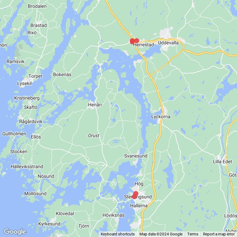 Butiker med rea-varor nära Kristevik och Sundsandvik, Bohuslän