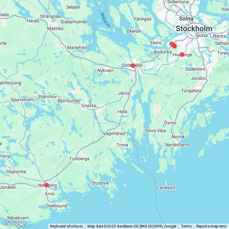 Butiker med rea-varor nära Kvegerö, Södermanland