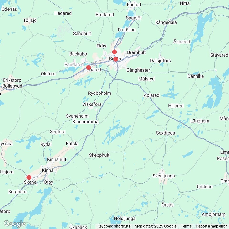 Butiker med rea-varor nära Länghem, Västergötland