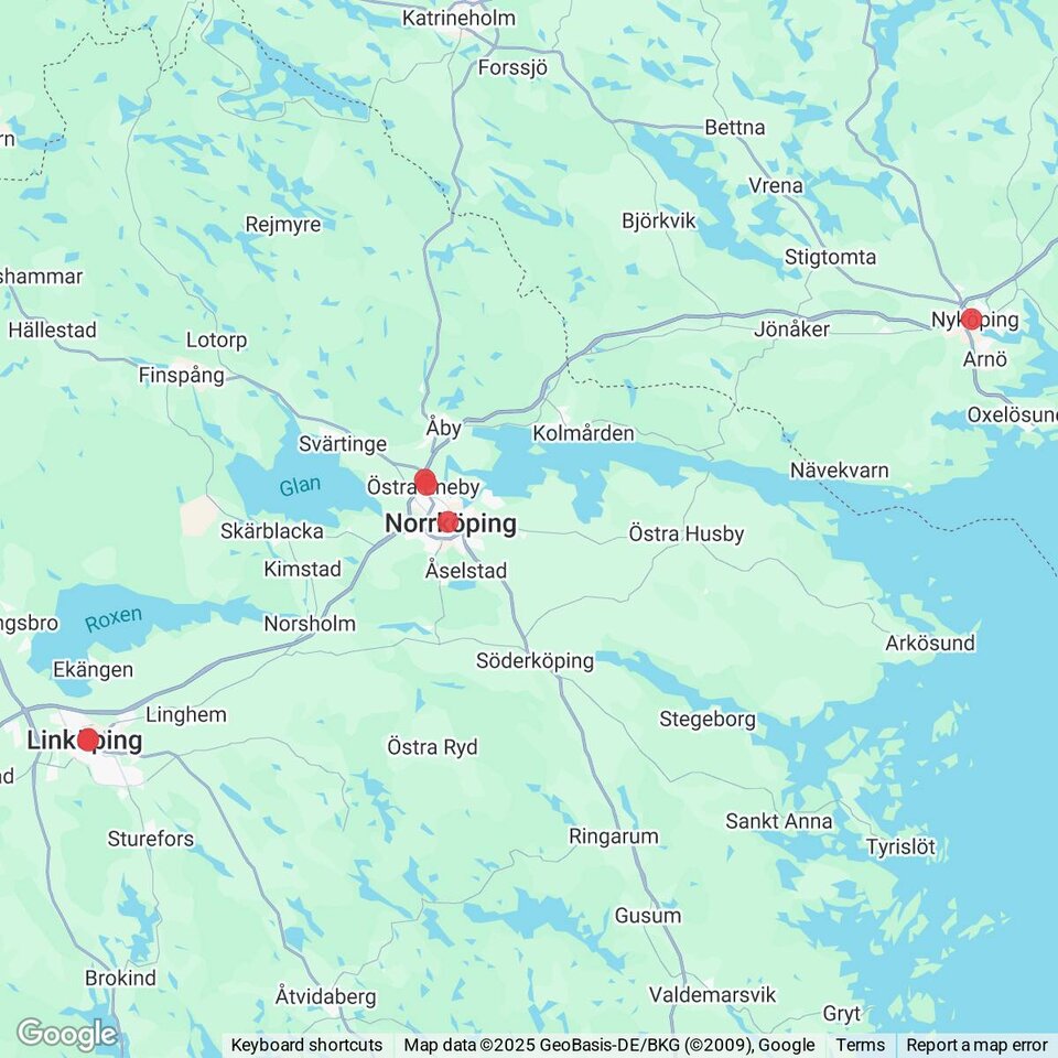 Butiker med rea-varor nära Mogata, Östergötland