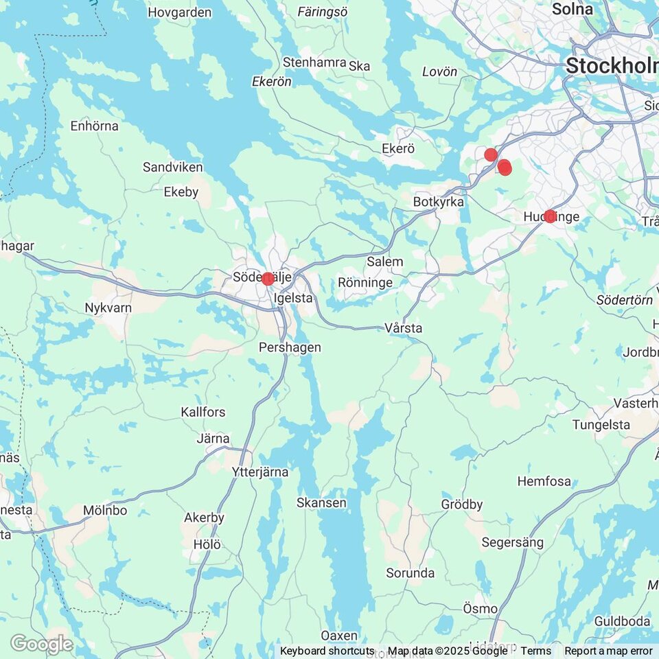 Butiker med rea-varor nära Mölnbo, Södermanland