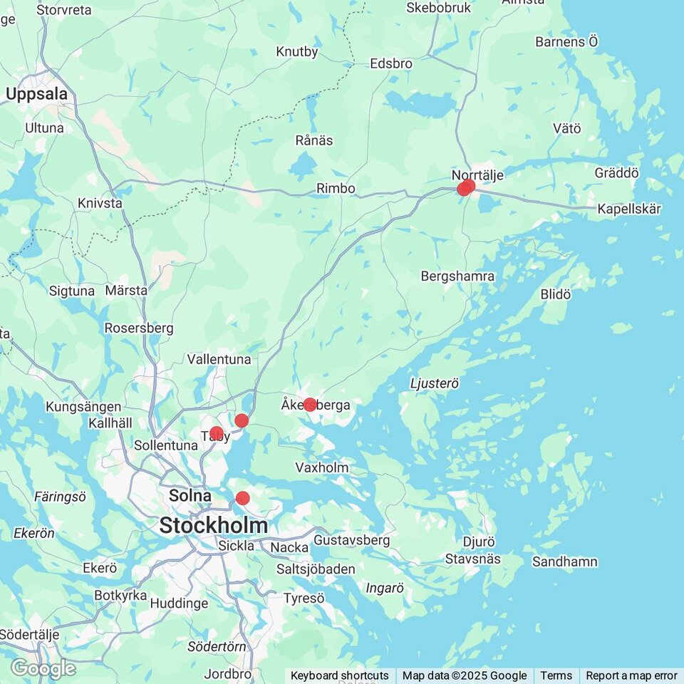 Butiker med rea-varor nära Nolsjö, Uppland