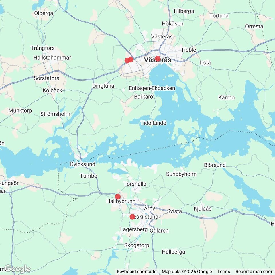 Butiker med rea-varor nära Skiftinge, Södermanland