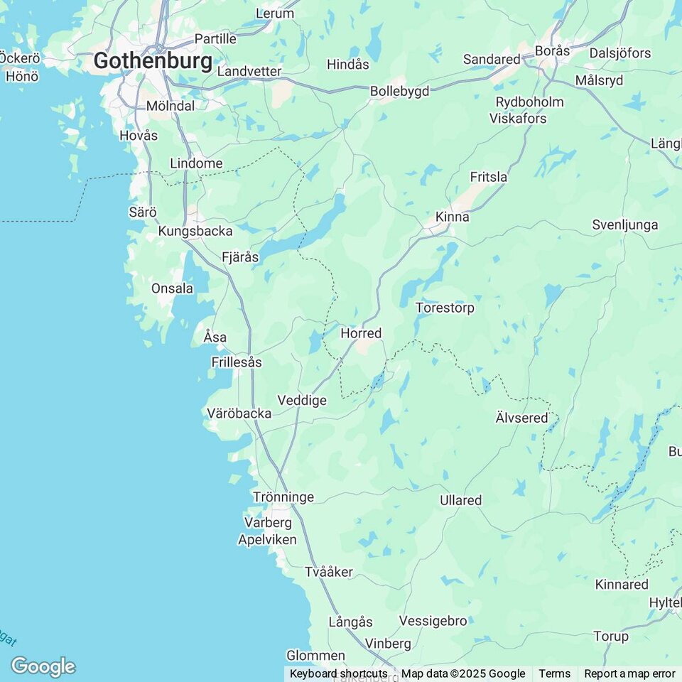 Butiker med rea-varor nära Sollebrunn, Västergötland