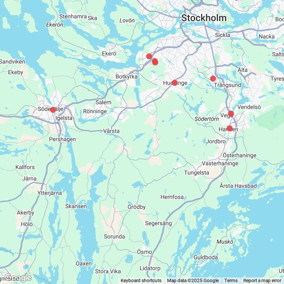 Butiker med rea-varor nära Sorunda, Södermanland