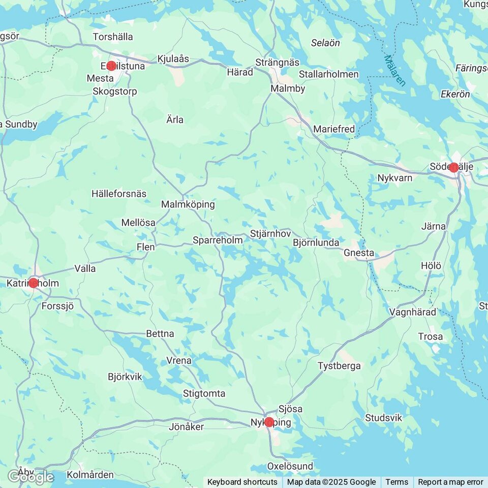 Butiker med rea-varor nära Stjärnhov, Södermanland