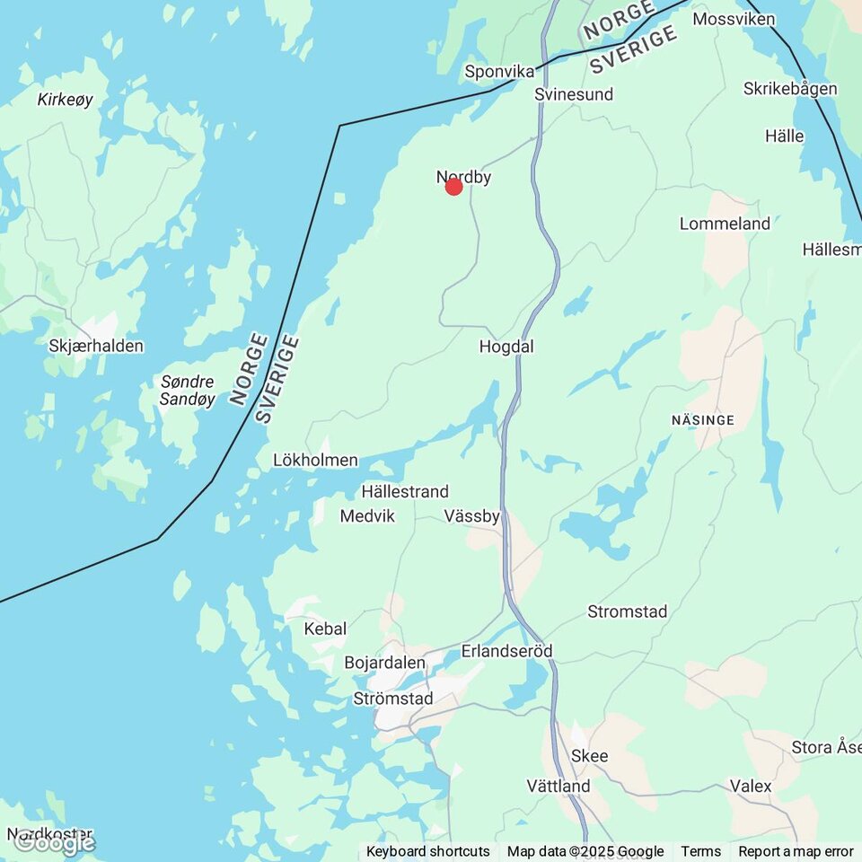 Butiker med rea-varor nära Strömstad, Bohuslän