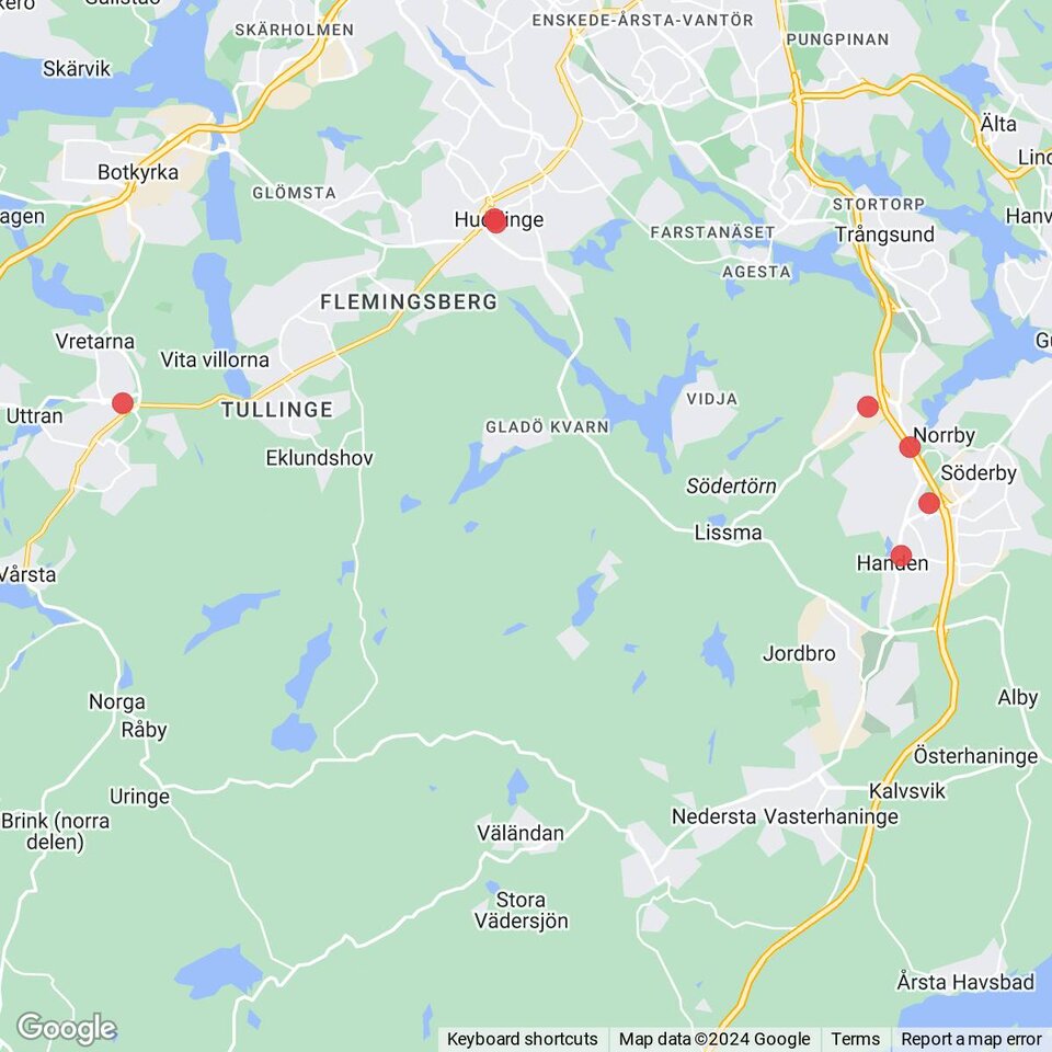 Butiker med rea-varor nära Väländan, Södermanland