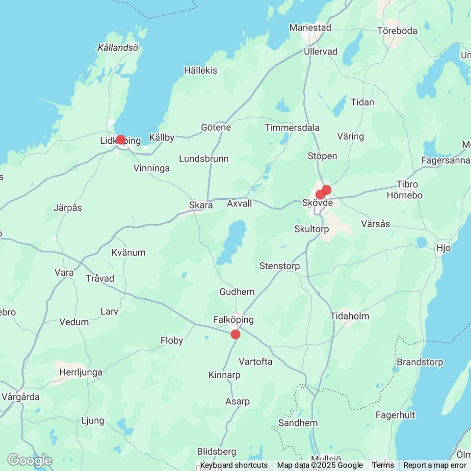 Butiker med rea-varor nära Väring, Västergötland