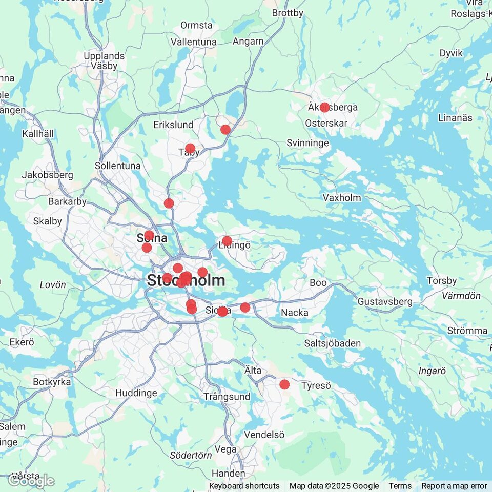 Butiker med rea-varor nära Vaxholm, Uppland